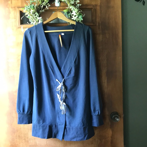 Anthropologie Sweaters - Anthropologie Saturday Sunday cardigan